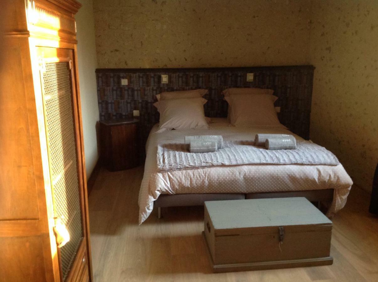 Bed and Breakfast Le Moulin De Chareau Reugny  Exterior foto